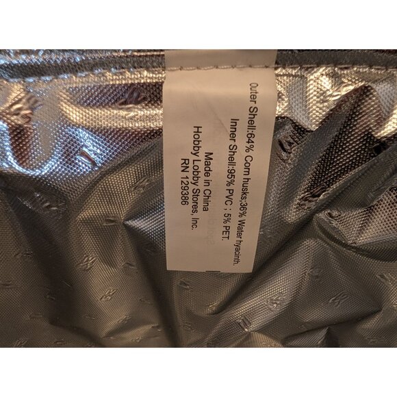 Woven Insulated Cooler Bag Adjustable Strap & Zip Closure Water Lily & Cornhusk - Picture 9 of 13